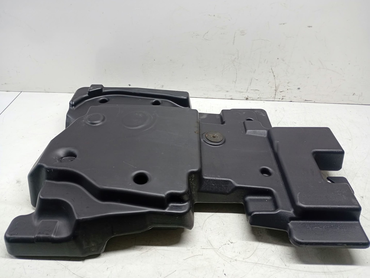Subwoofer AM2T-19A067-A Ford Galaxy 2 (facelift) (2010 - 2015)