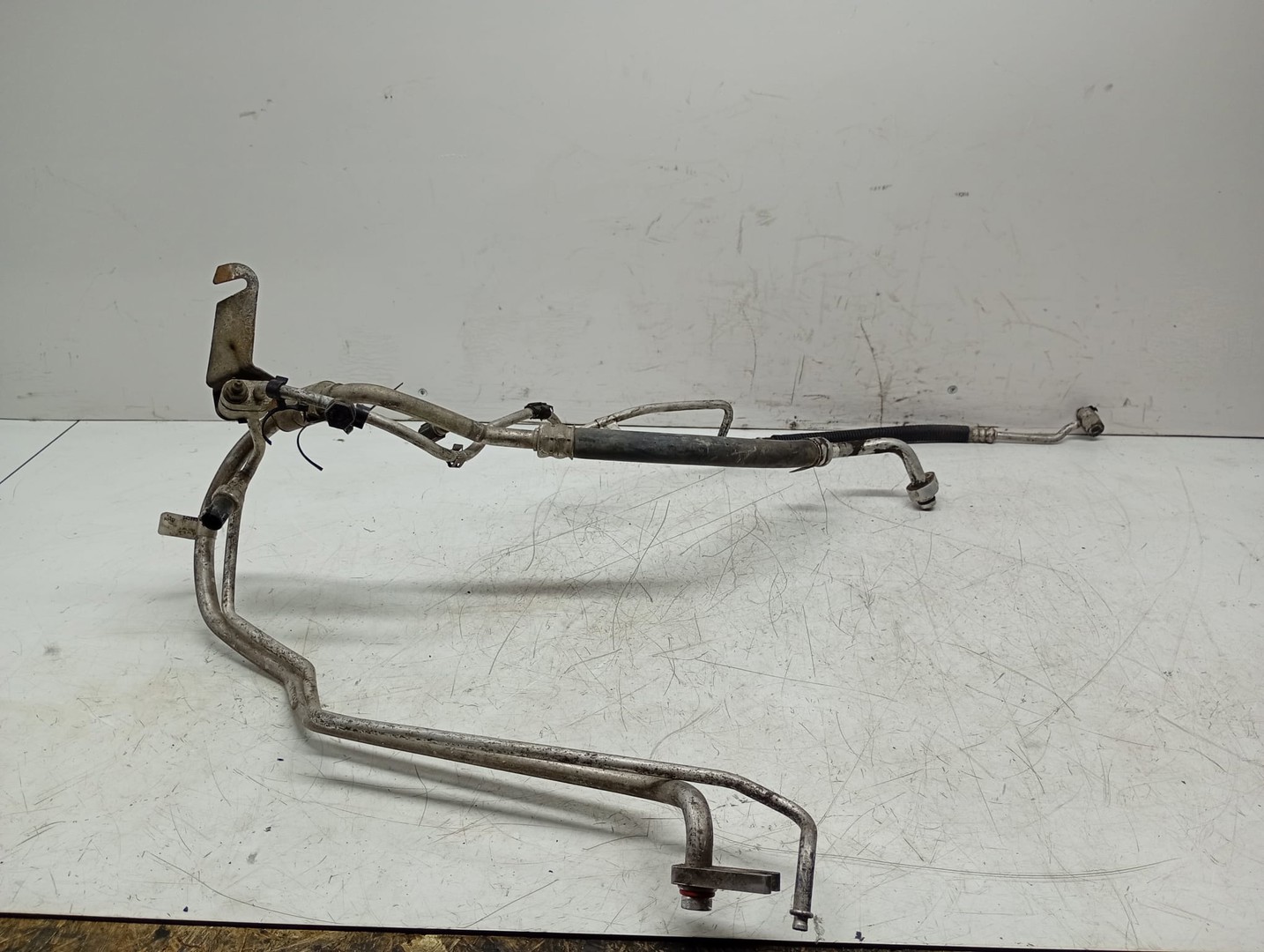 Conducta clima ac 04596485AE Chrysler 300C 1 (2005 - 2011)