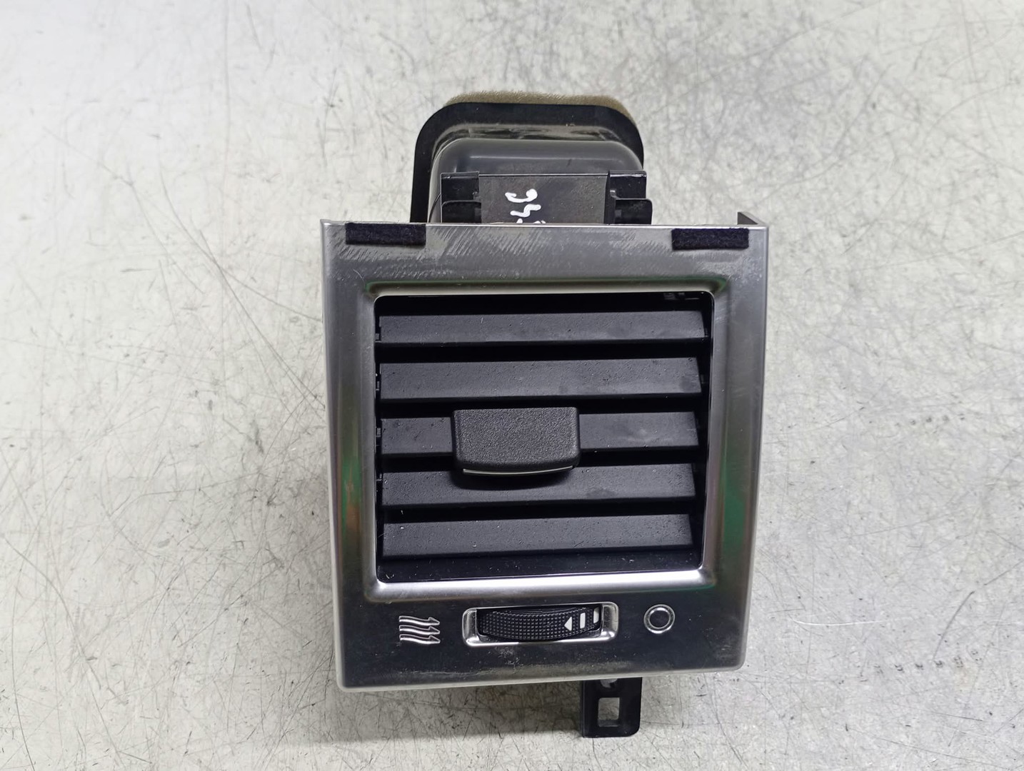 Grila ventilatie AH32-19636-b Land Rover Range Rover Sport 1 (facelift) (2009 - 2013)