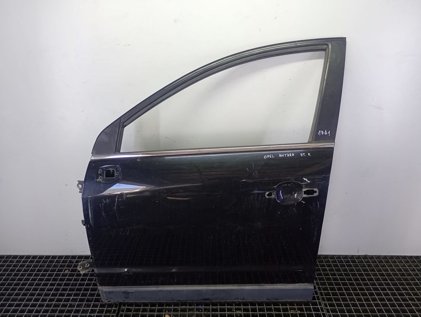Usa stanga fata Opel Antara 1 (2006 - 2011)