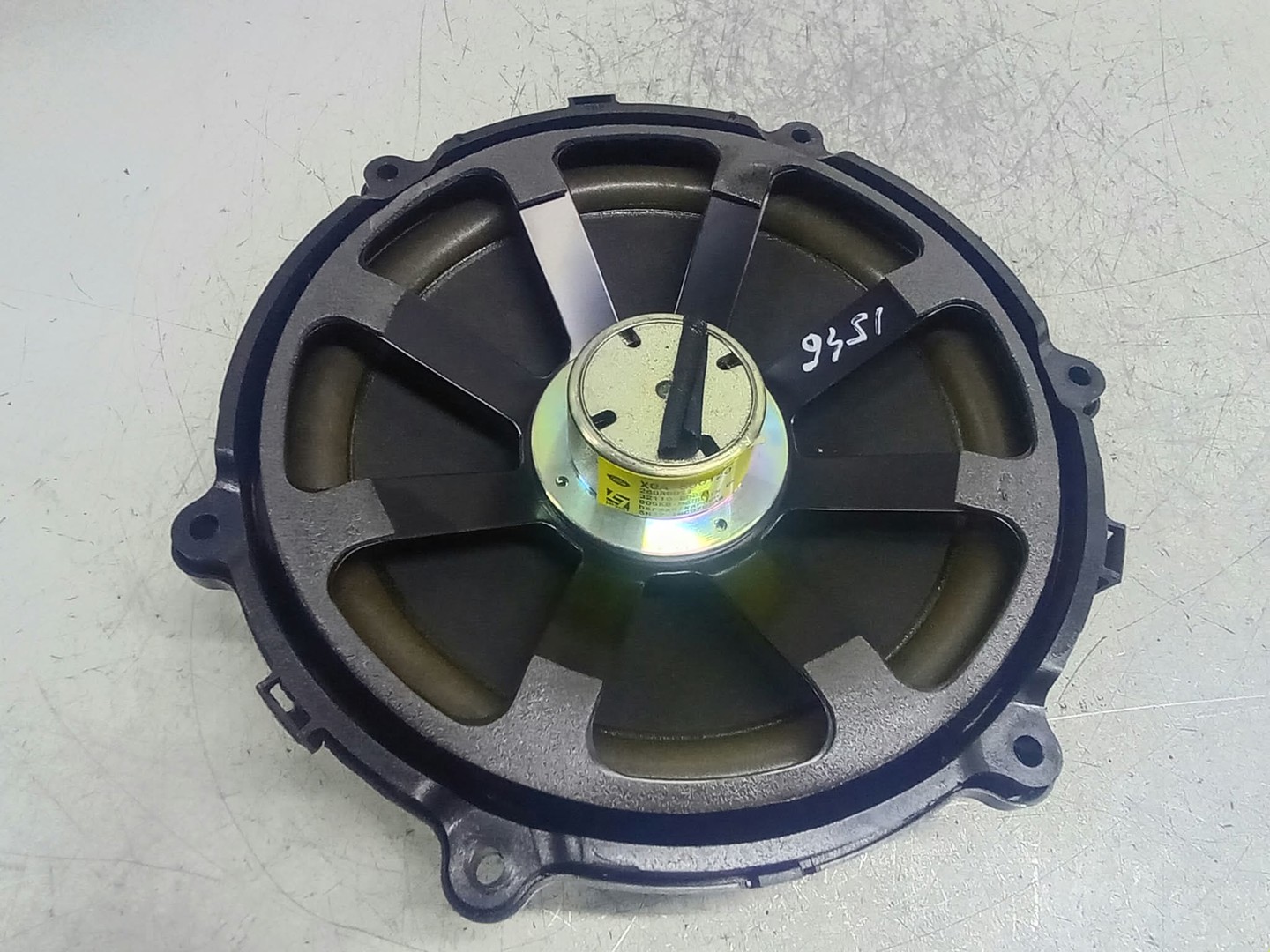 Subwoofer 5H32-18C979-AB Land Rover Range Rover Sport 1 (facelift) (2009 - 2013)