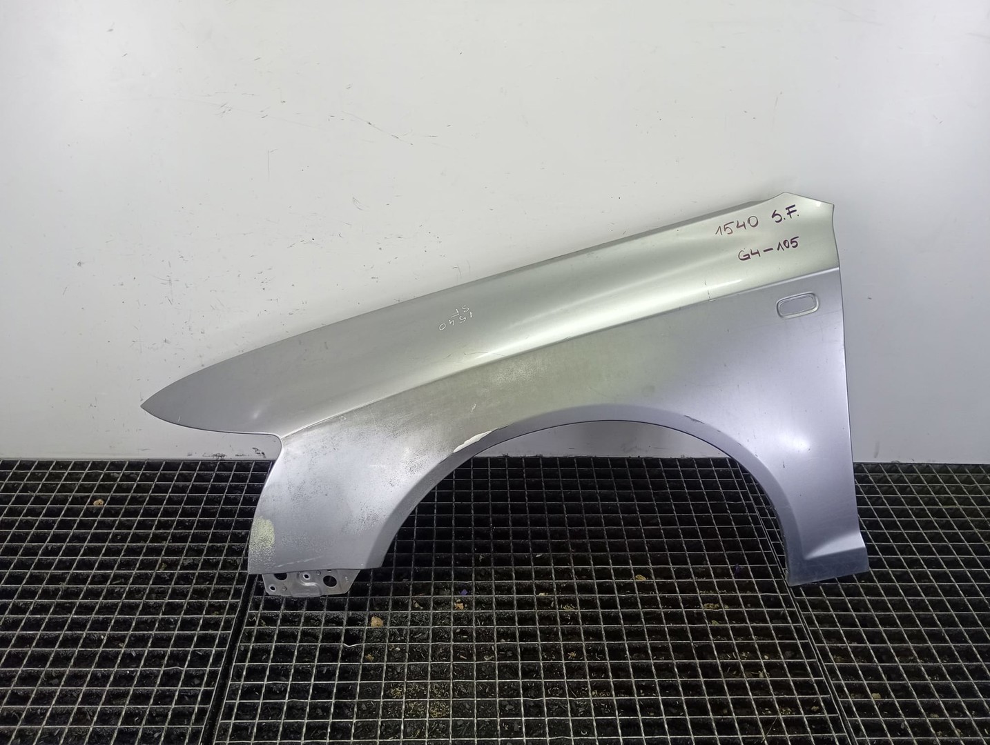 Aripa stanga fata Audi A6 4F/C6 (2004 - 2008)