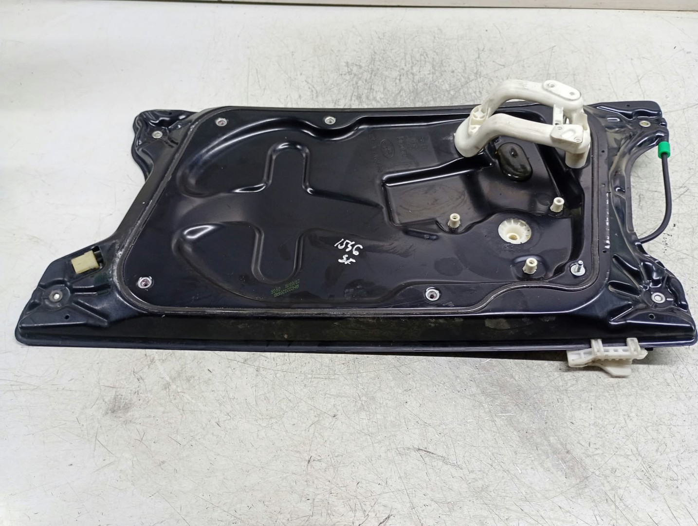 Macara geam stanga fata D2R5A994730 Land Rover Range Rover Sport 1 (facelift) (2009 - 2013)