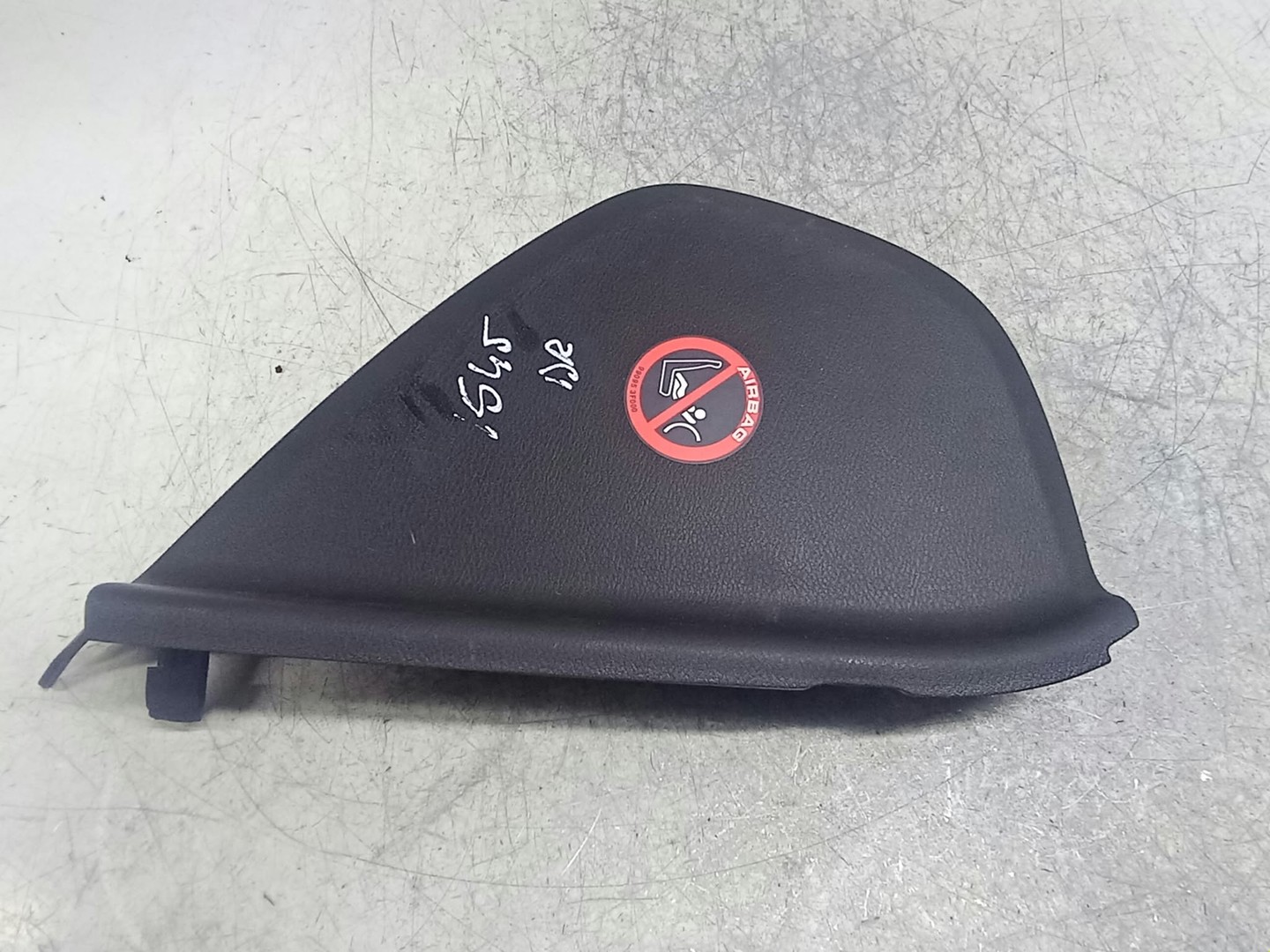 Ornament interior 684985DF0A Infiniti Q30 1 (2016 - 2020)