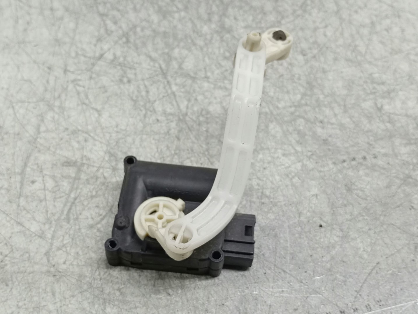 Motoras clapeta mixaj aer 4F0820511B Audi A6 4F/C6 (2004 - 2008)