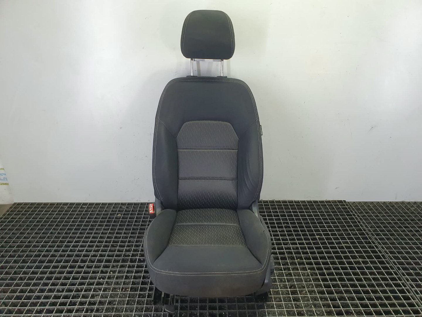Scaun stanga fata Infiniti Q30 1 (2016 - 2020)