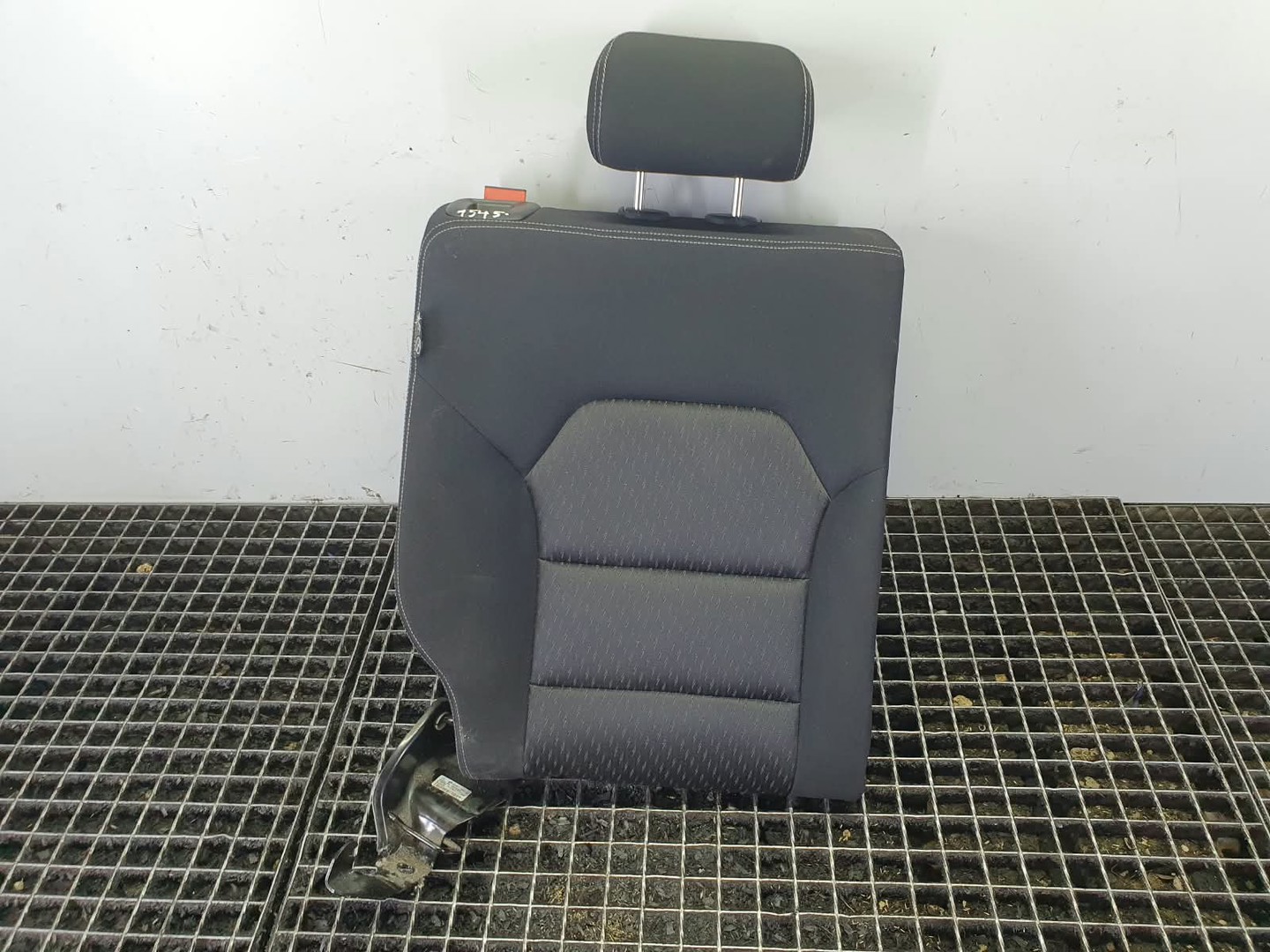 Bancheta spate Infiniti Q30 1 (2016 - 2020)