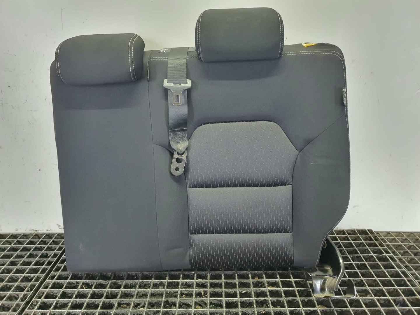 Bancheta spate Infiniti Q30 1 (2016 - 2020)