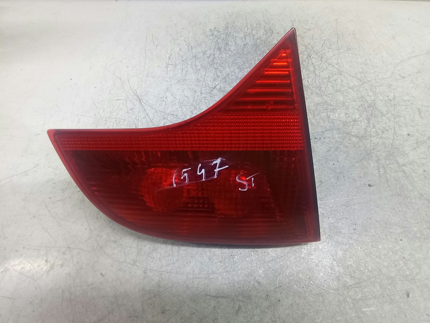 Stop stanga haion 8E9945093 Audi A4 B7 (2004 - 2008)