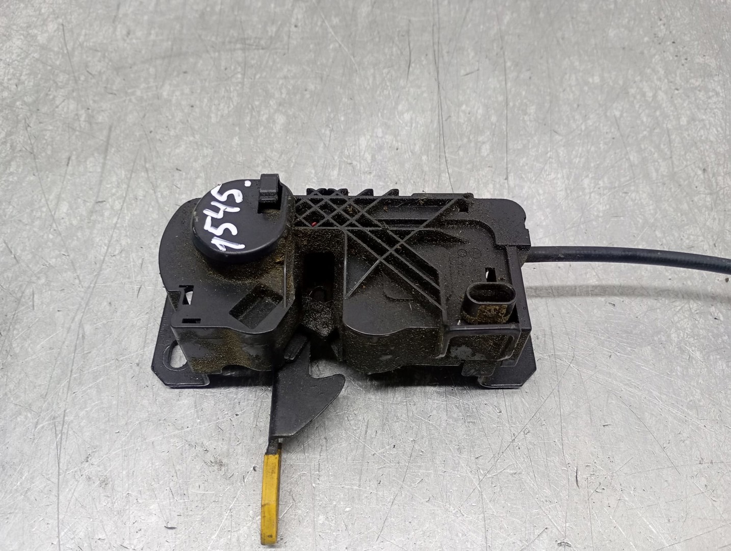 Broasca capota A2468800460 Infiniti Q30 1 (2016 - 2020)