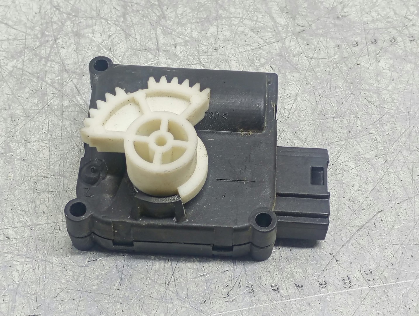 Motoras clapeta mixaj aer 0132801369 Audi A6 4F/C6 (2004 - 2008)