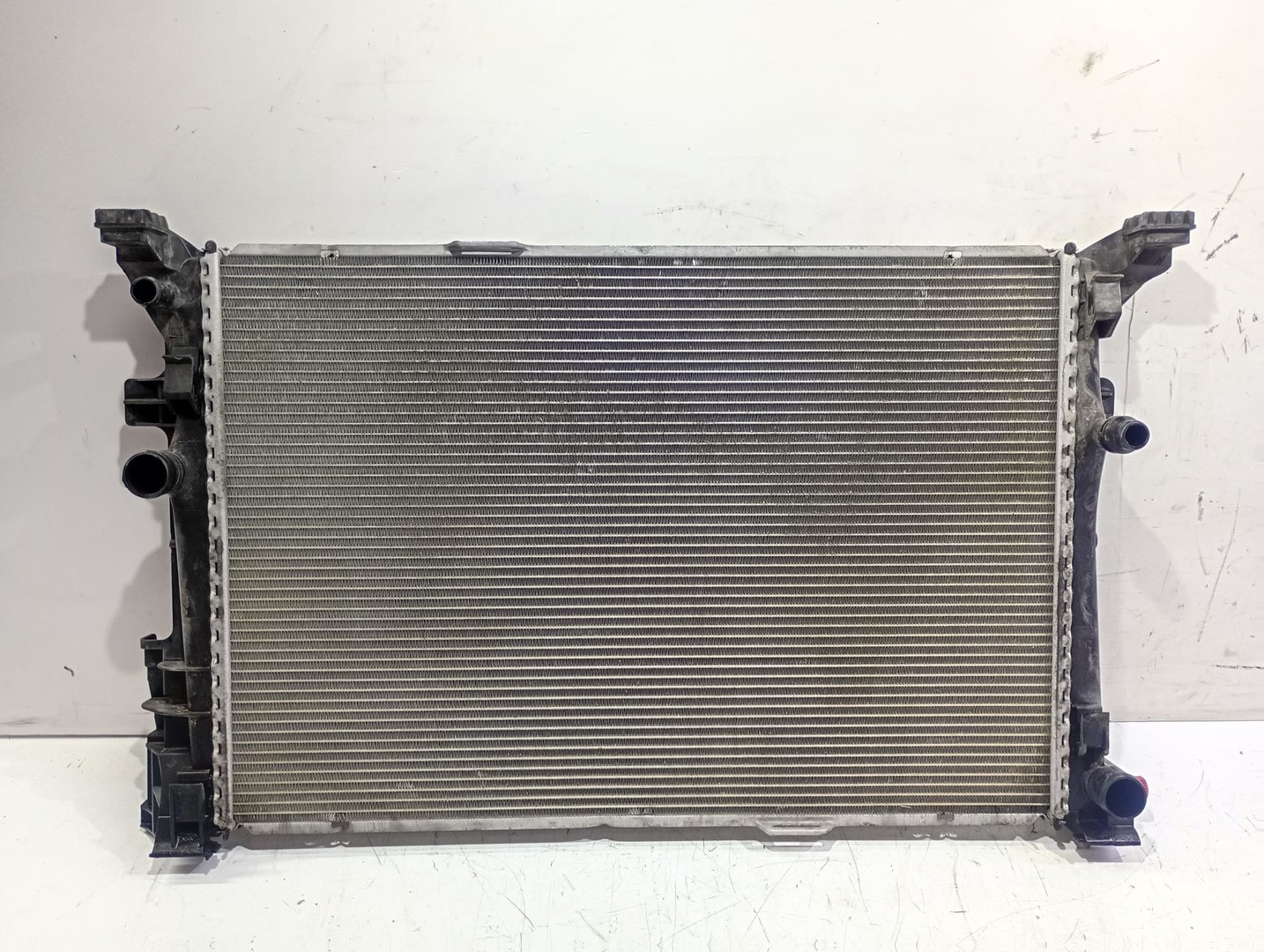 Radiator apa a2465001303 Infiniti Q30 1 (2016 - 2020)