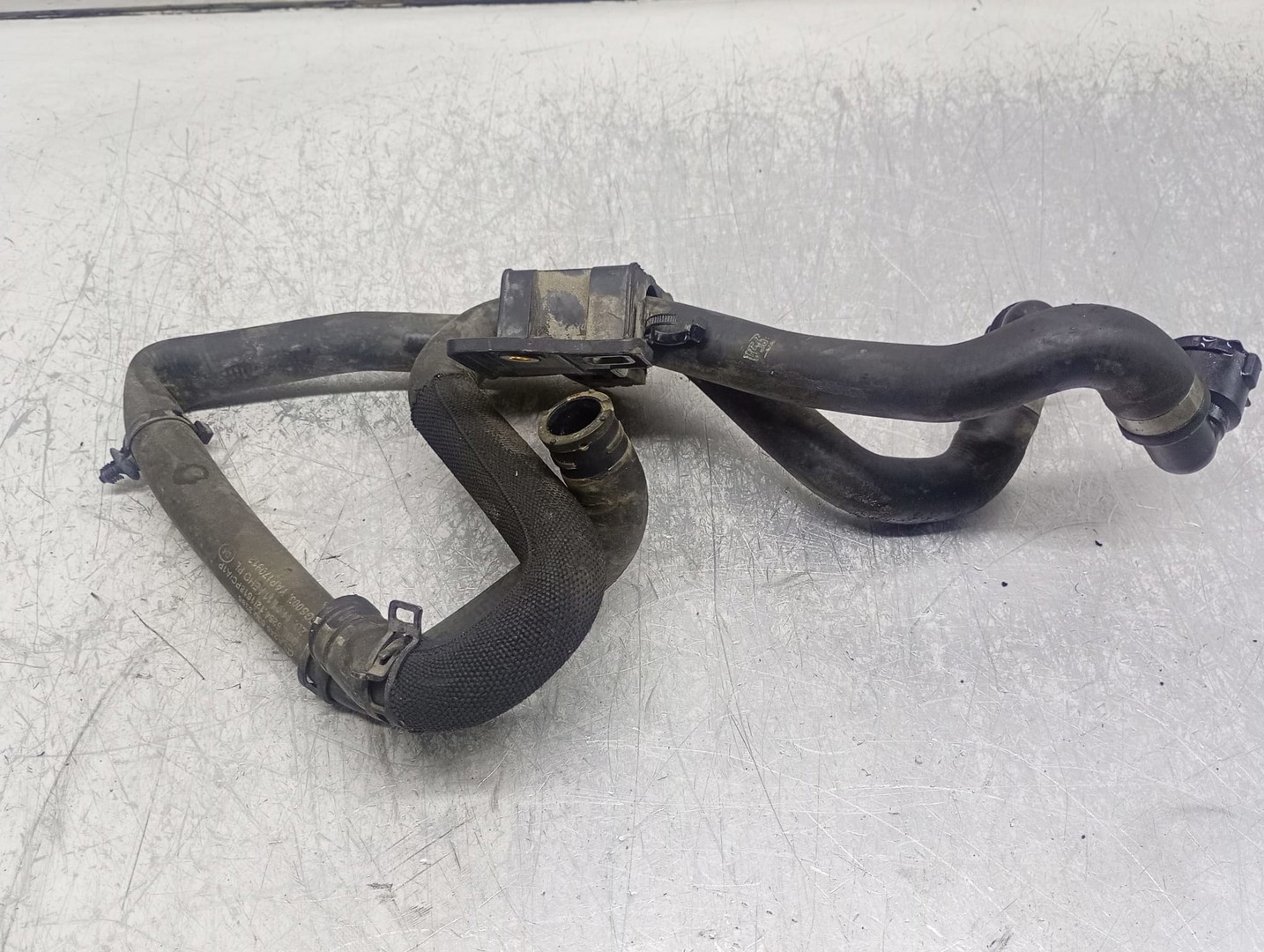 Furtun apa A2468303196 Infiniti Q30 1 (2016 - 2020)