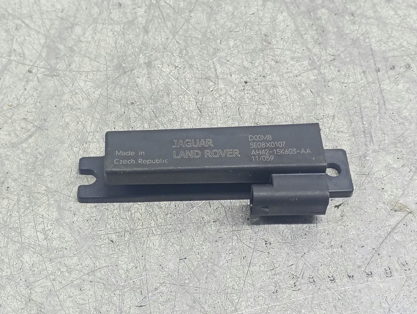 Antena keyless ah42-15k603-aa 5e08x0107 Land Rover Range Rover Sport 1 (facelift) (2009 - 2013)