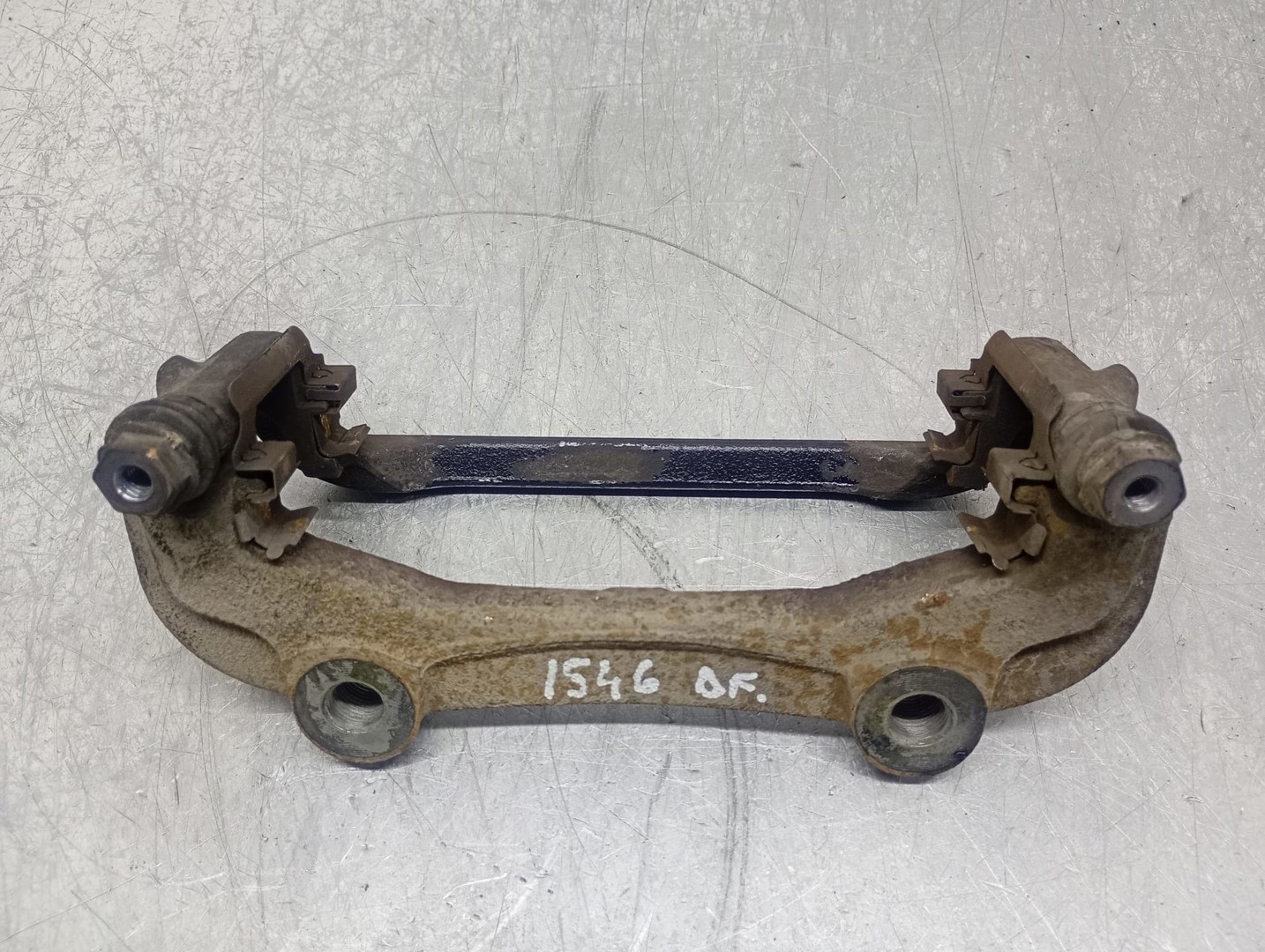 Suport etrier dreapta fata Land Rover Range Rover Sport 1 (facelift) (2009 - 2013)