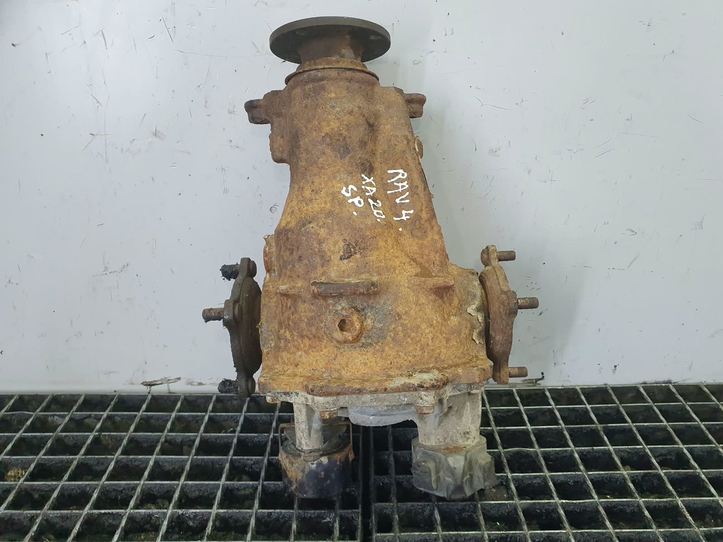 Grup diferential spate Toyota RAV4 2 (2000 - 2003)