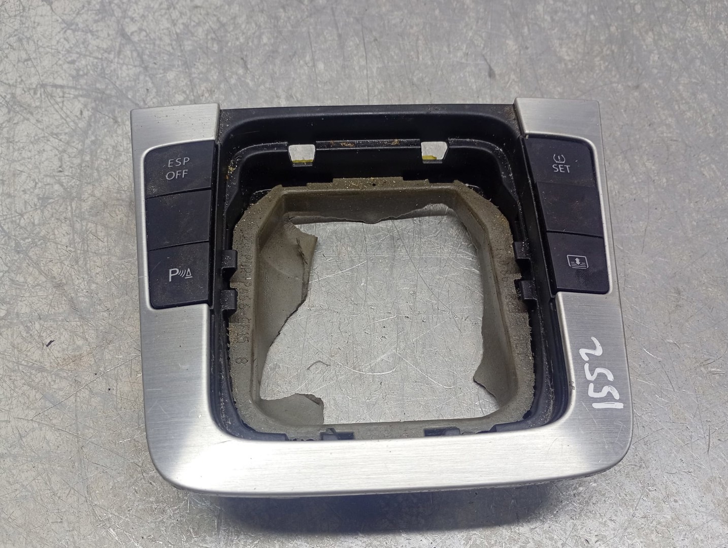 Ornament consola centrala 3C0864263 Volkswagen Passat CC 1 (2008 - 2012)