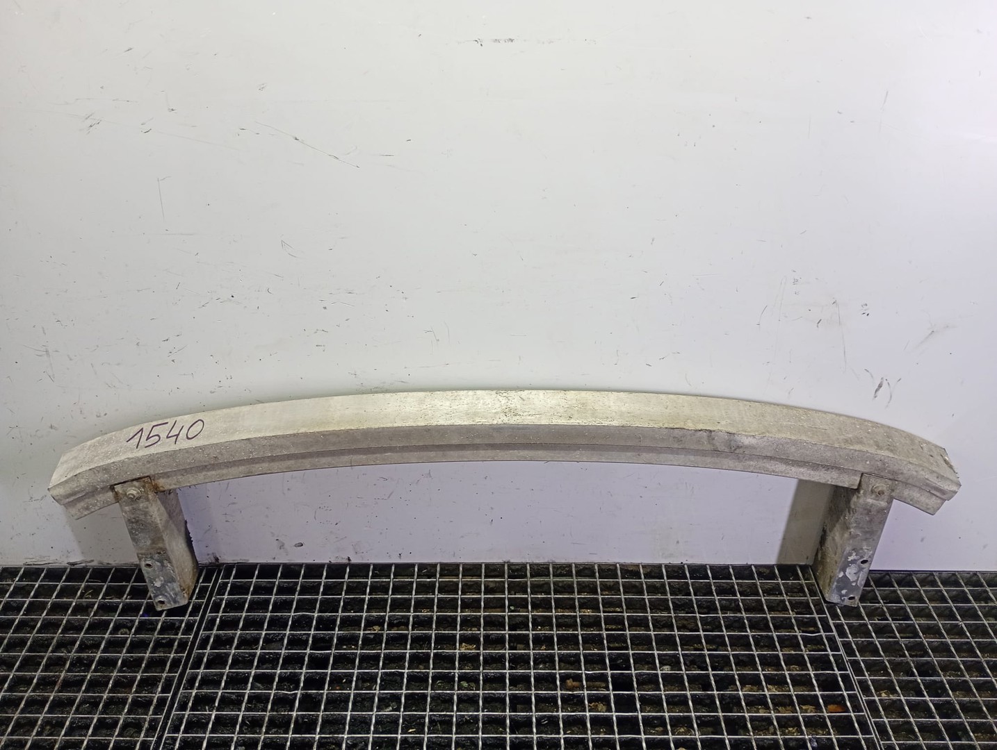 Armatura bara spate 4f0807313d Audi A6 4F/C6 (2004 - 2008)