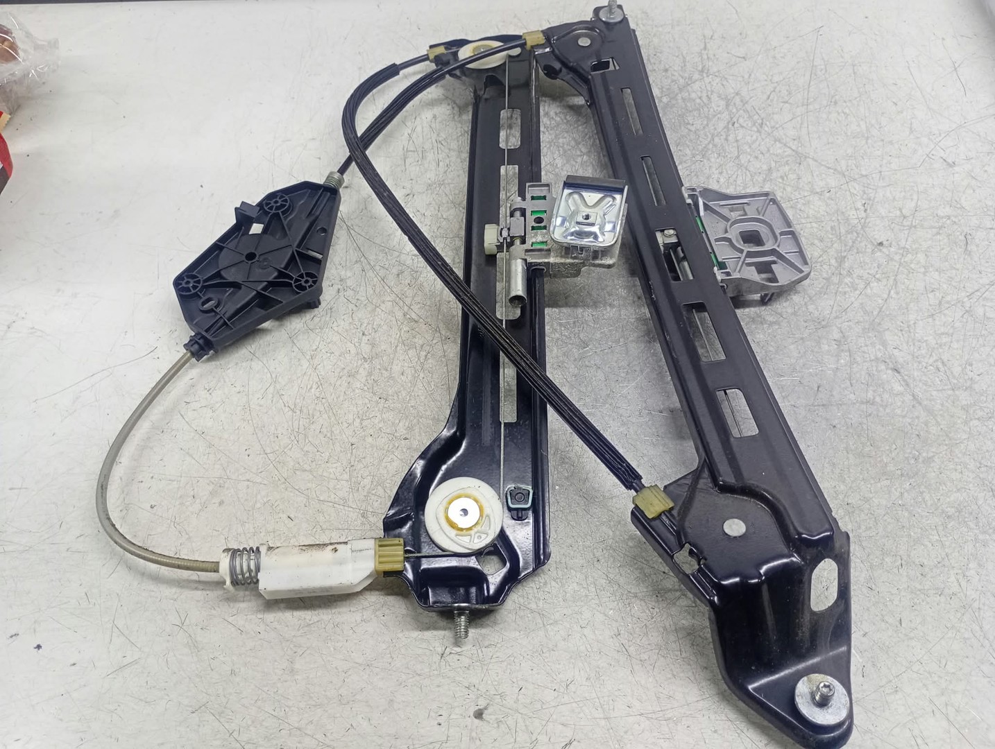 Macara geam stanga spate 3C8839461G Volkswagen Passat CC 1 (2008 - 2012)