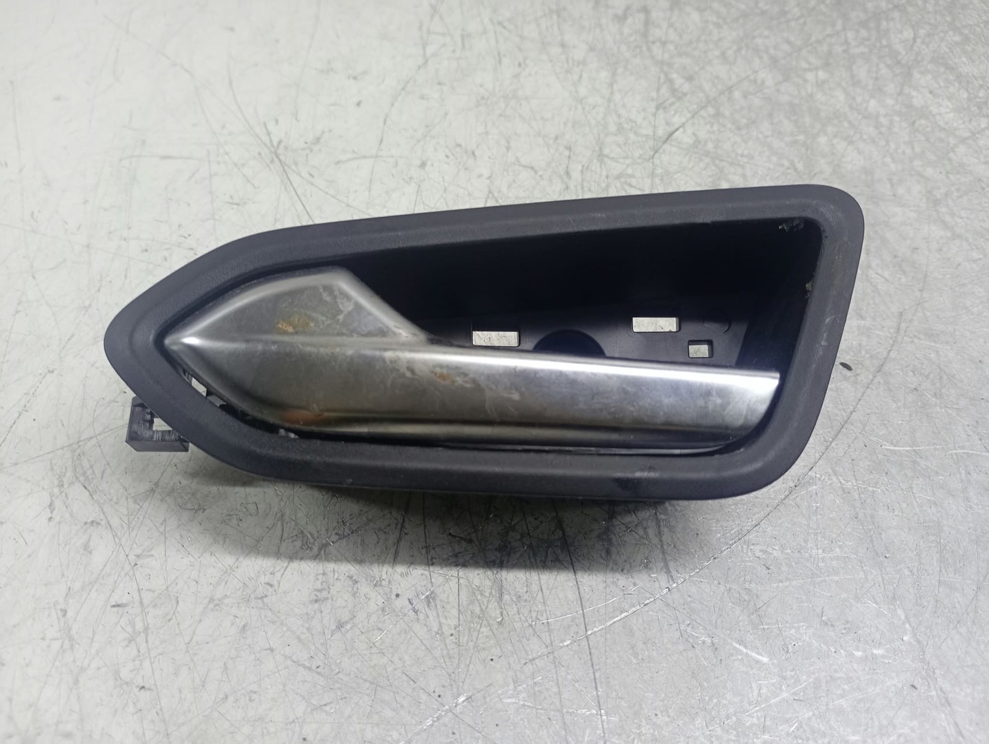 Maner interior stanga fata 806714209r Renault Arkana 1 facelift (2023–2025)