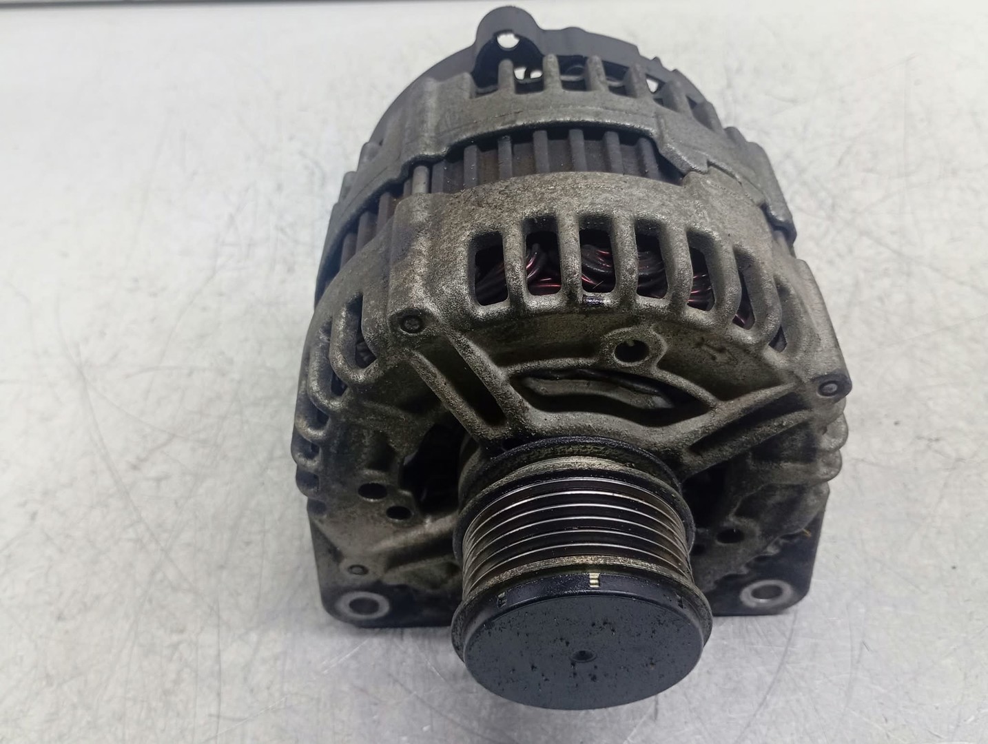 Alternator 03G903023 0121715003 Volkswagen Passat CC 1 (2008 - 2012)