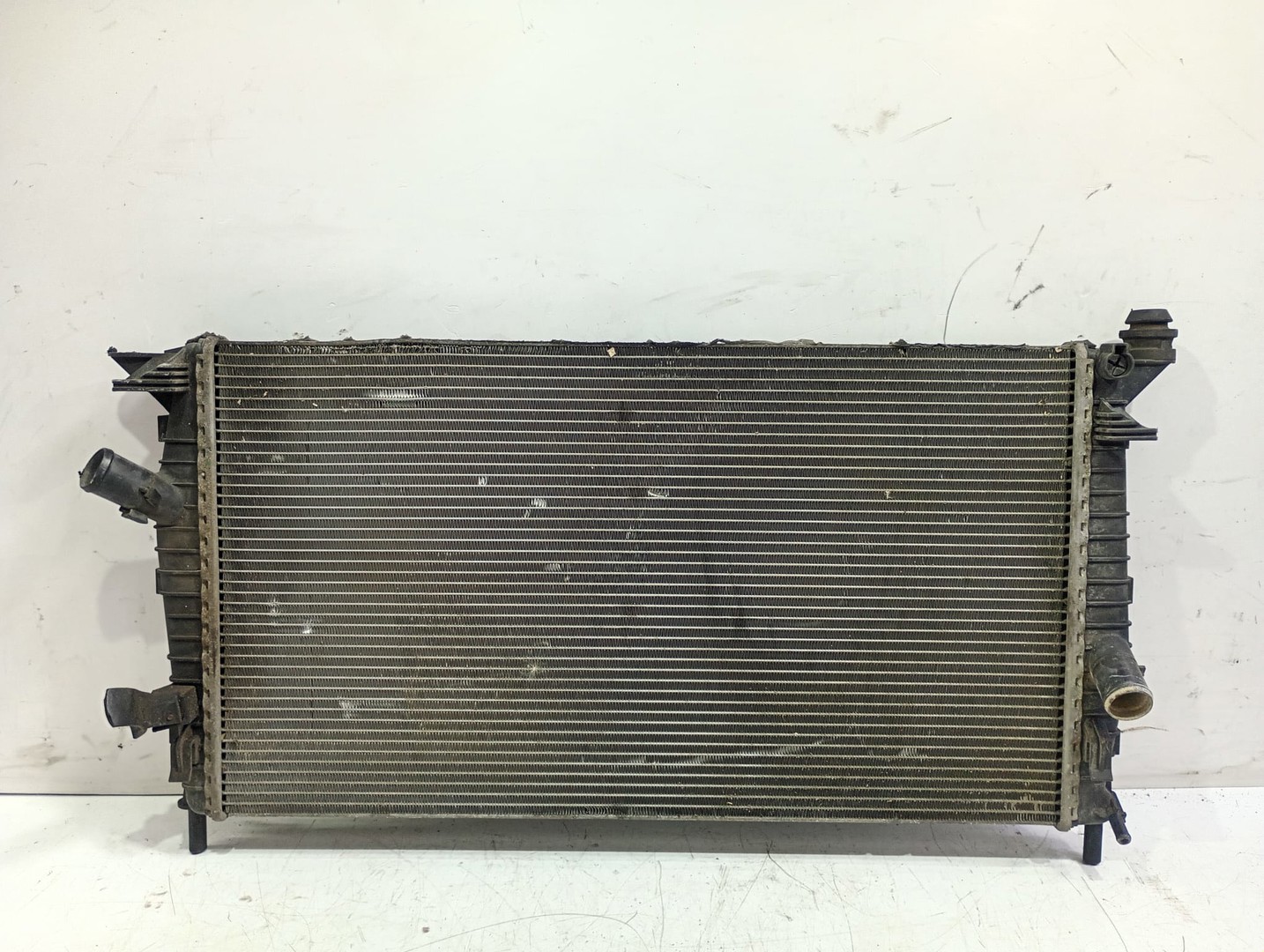 Radiator apa 3m5h8005tL Ford Focus 2 (2004 - 2008)