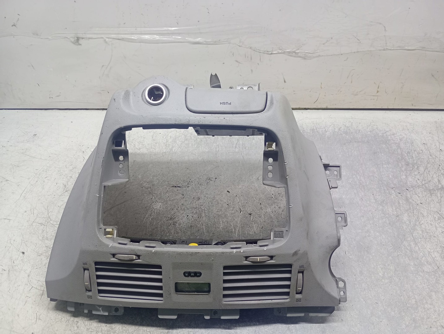 Ornament bord Hyundai Sonata NF (2005 - 2008)