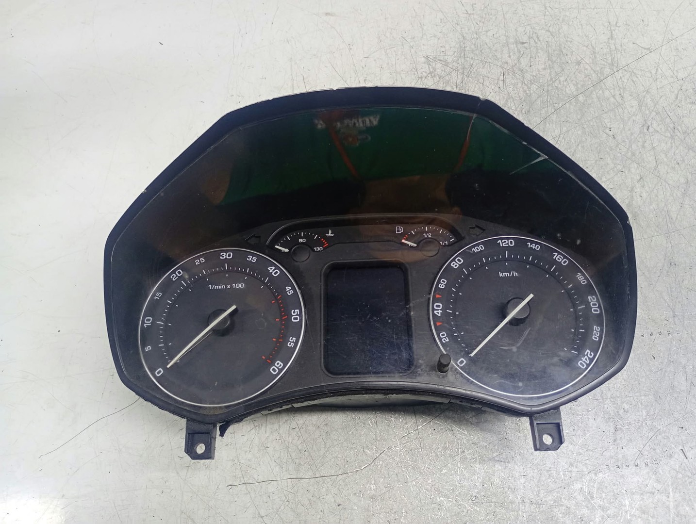 Ceasuri de bord Skoda Octavia 2 (2004 - 2008)