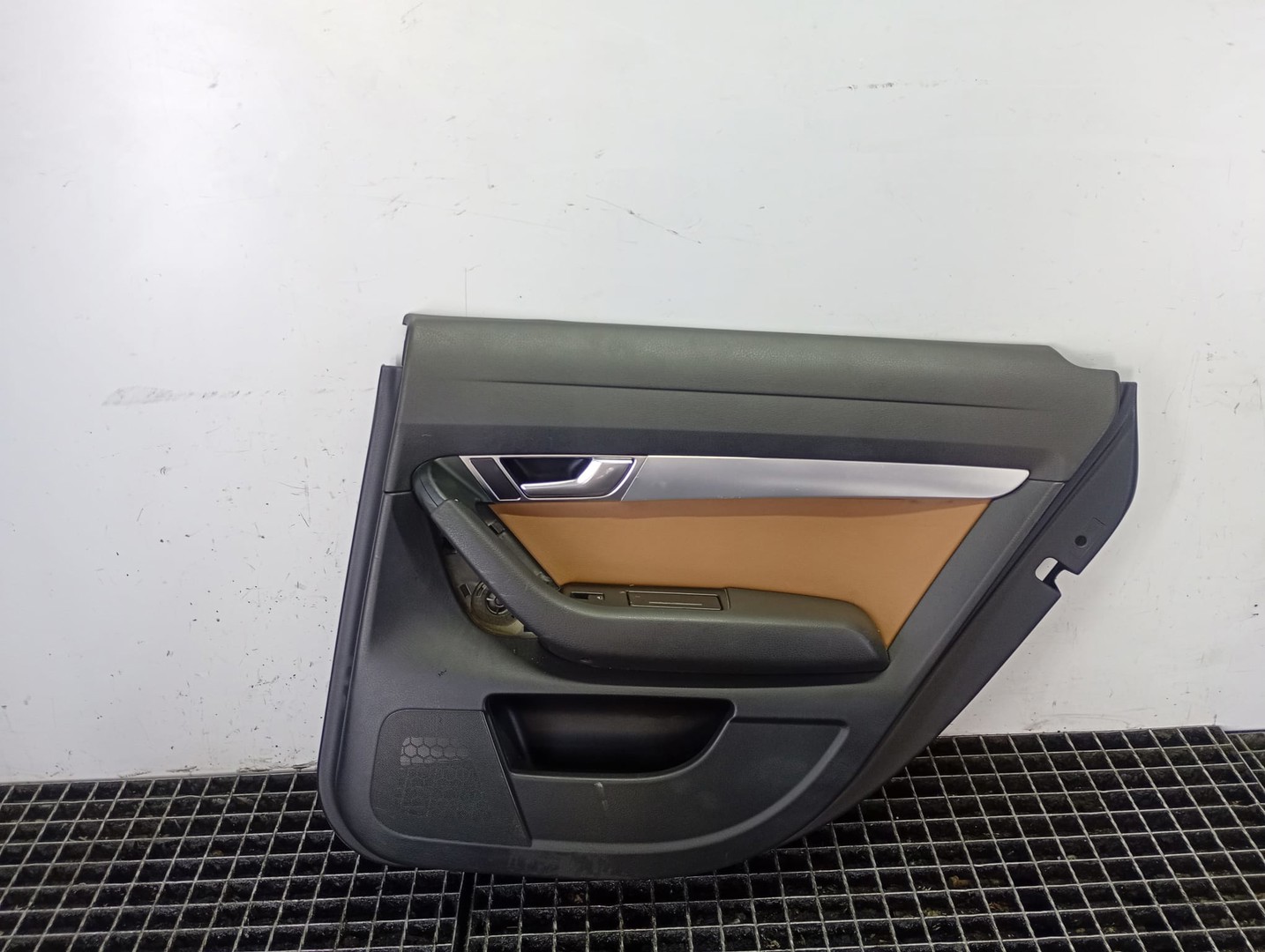 Fata usa dreapta spate 4f0867306 Audi A6 4F/C6 (facelift) (2008 - 2011)