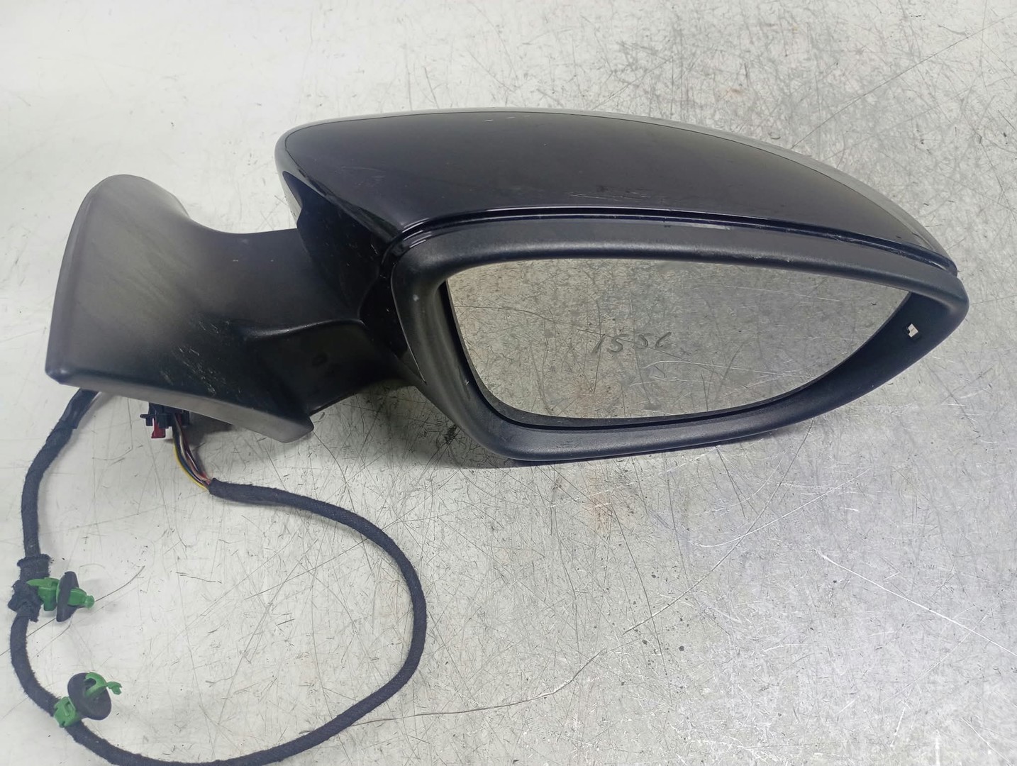 Oglinda dreapta E1021005 E1012522 Volkswagen Passat CC 1 (2008 - 2012)