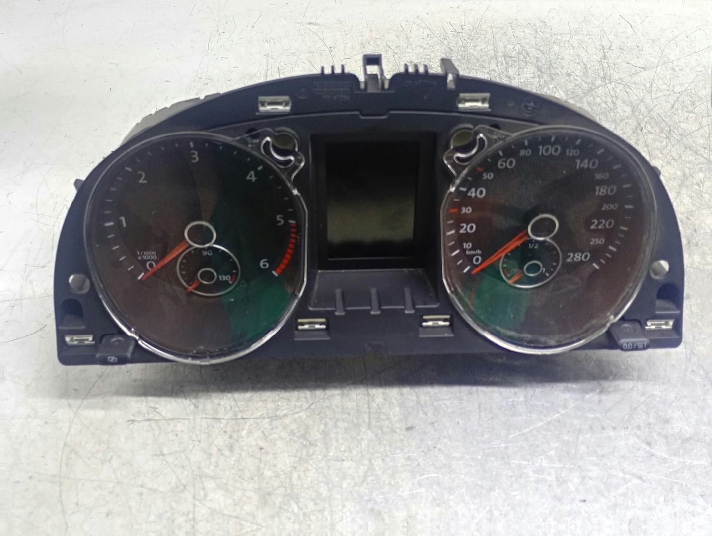Ceasuri de bord 3C8920870J Volkswagen Passat CC 1 (2008 - 2012)