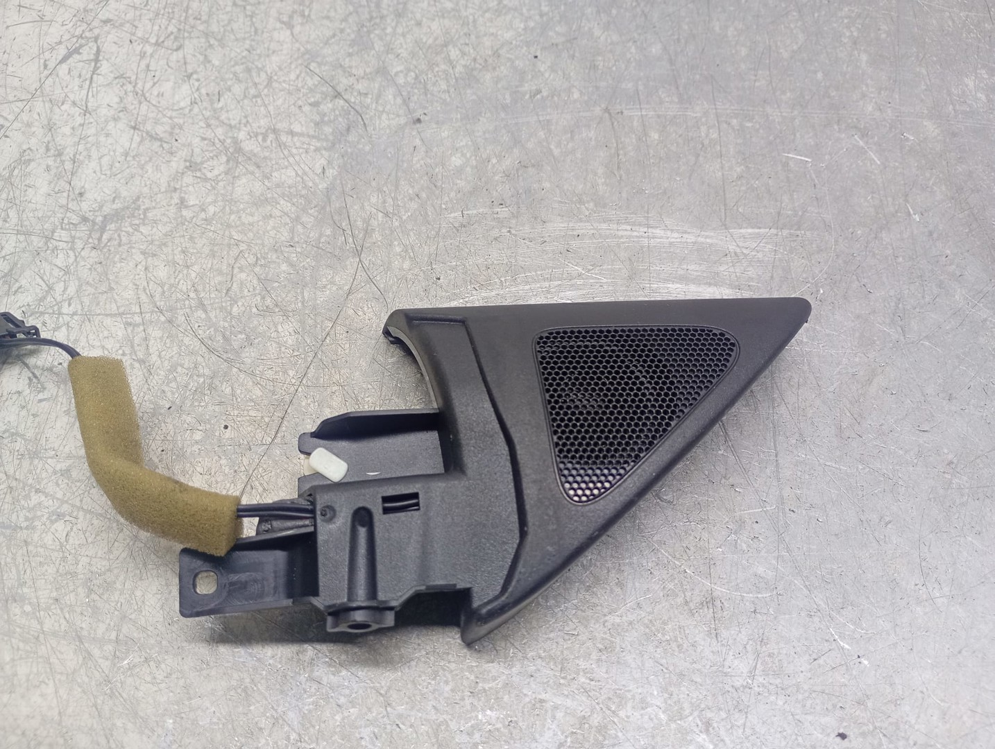Boxa difuzor tweeter 3c8837985 Volkswagen Passat CC 1 (2008 - 2012)