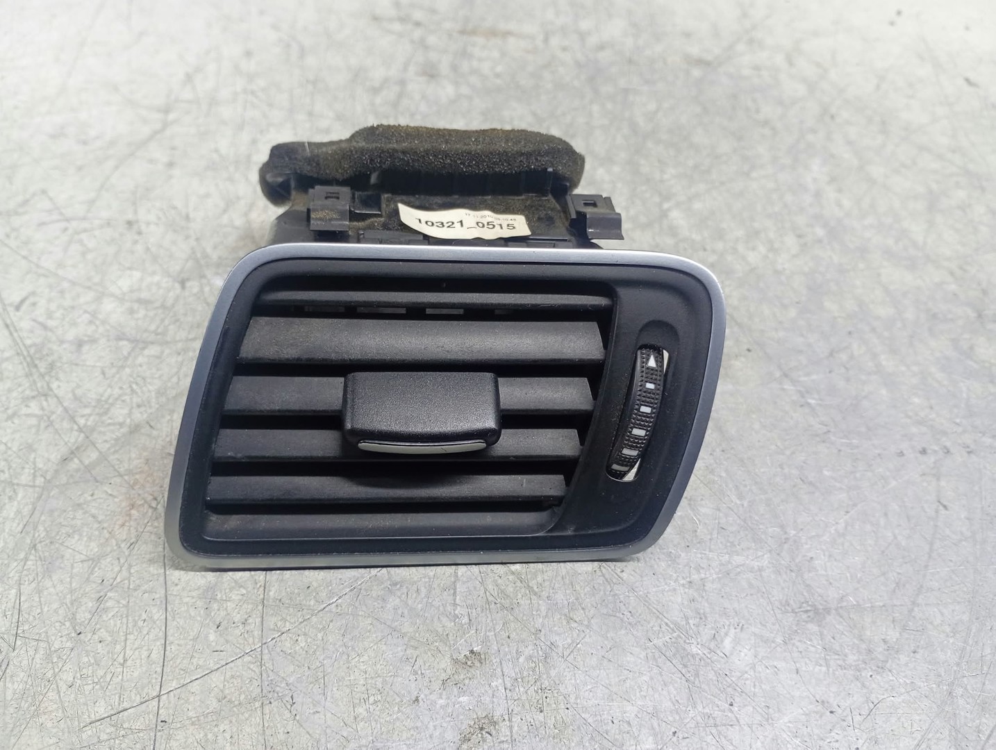 Grila ventilatie 3AB819701A Volkswagen Passat CC 1 (2008 - 2012)