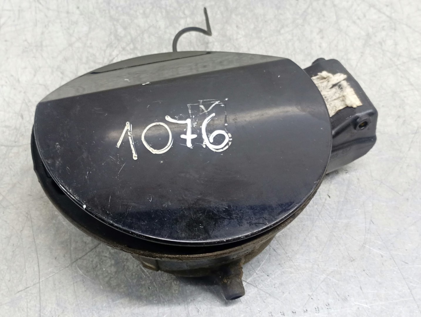 Usita rezervor 5K6809857 Volkswagen Golf 6 (2008 - 2015)