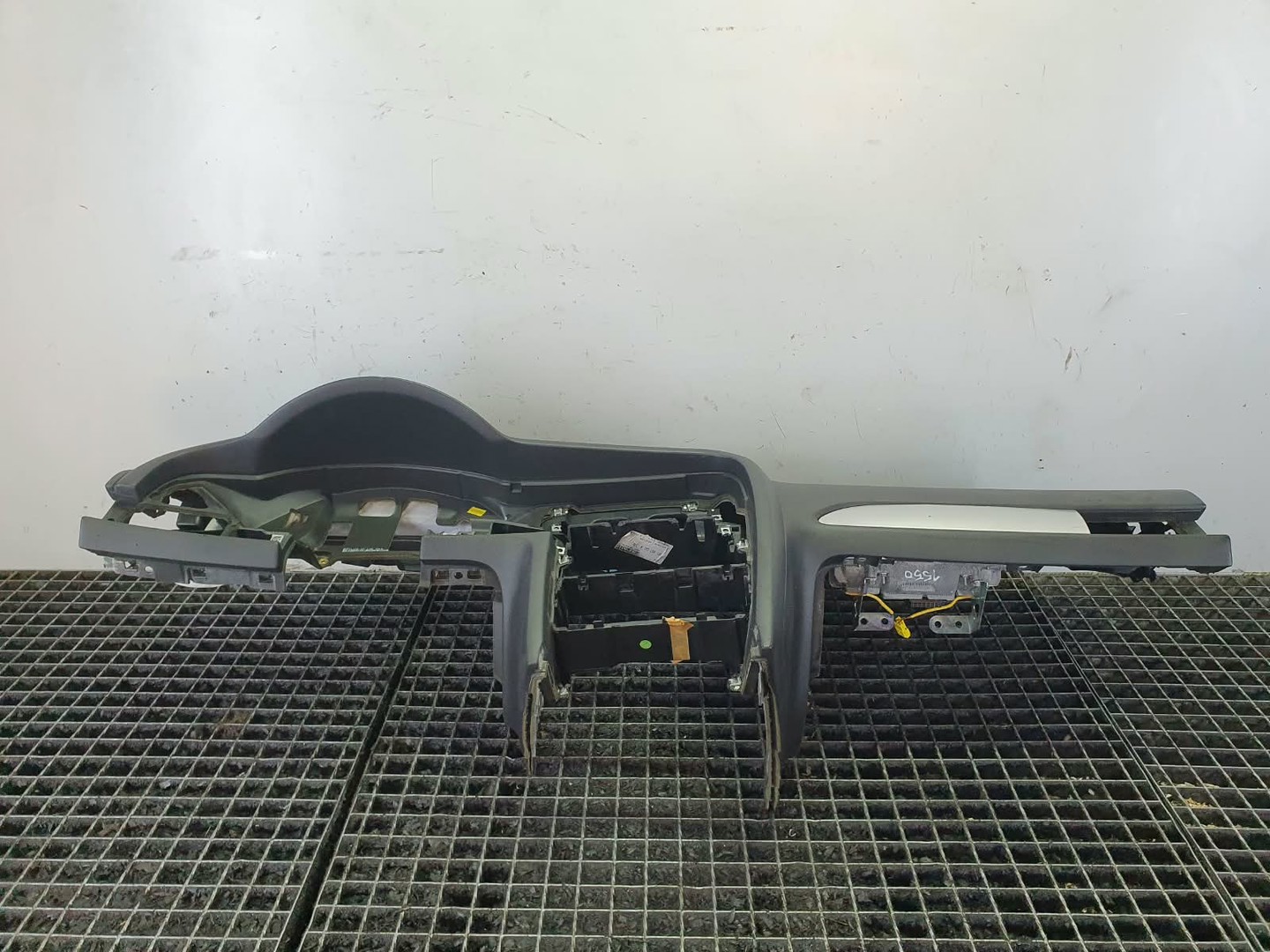 Plansa bord 4f1857041r 4f1880204g Audi A6 4F/C6 (facelift) (2008 - 2011)