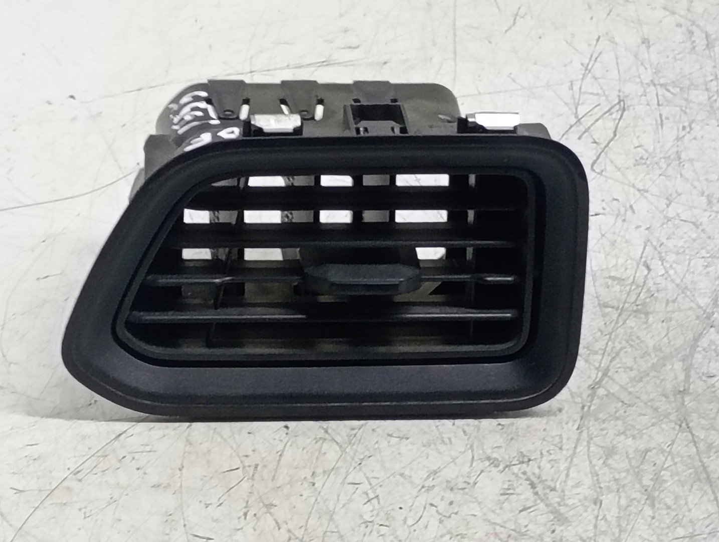 Grila ventilatie 687518035R Renault Master 3 (2st facelift) (2019 - 2024)