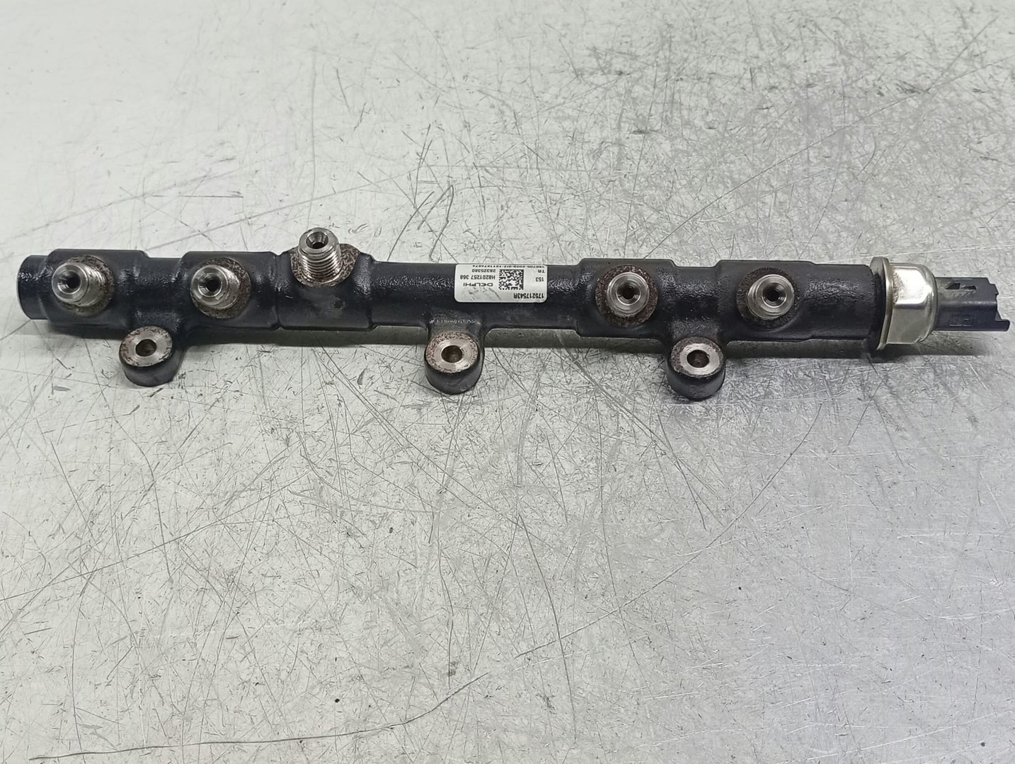 Rampa injectoare H8201257368 175217543R Renault Master 3 (2st facelift) (2019 - 2024)