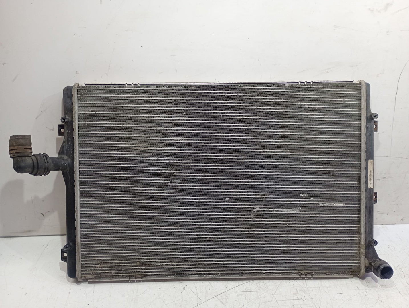 Radiator apa 3c0121253ar Volkswagen Passat CC 1 (2008 - 2012)