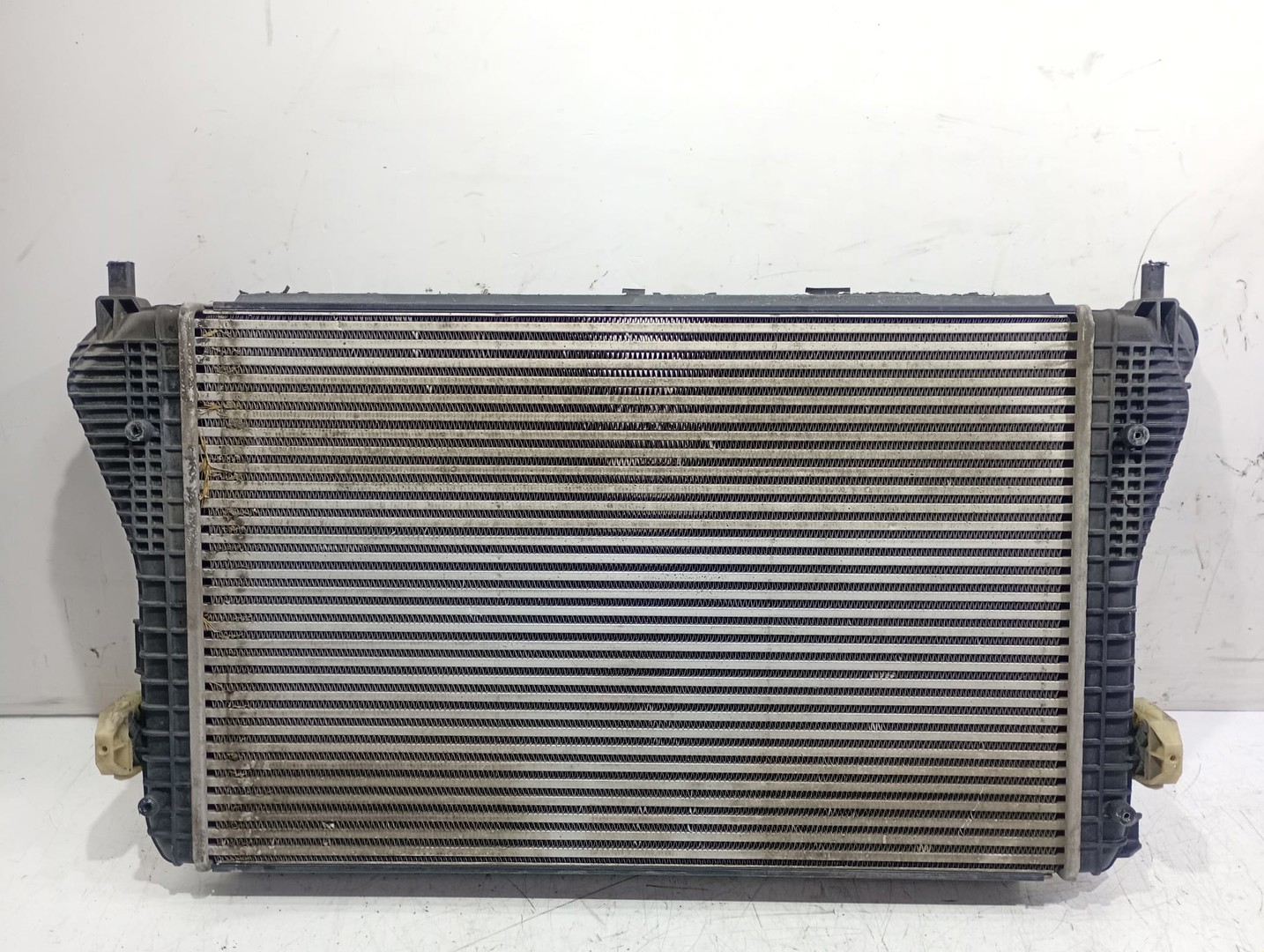 Radiator intercooler 3c0145805ak Volkswagen Passat CC 1 (2008 - 2012)