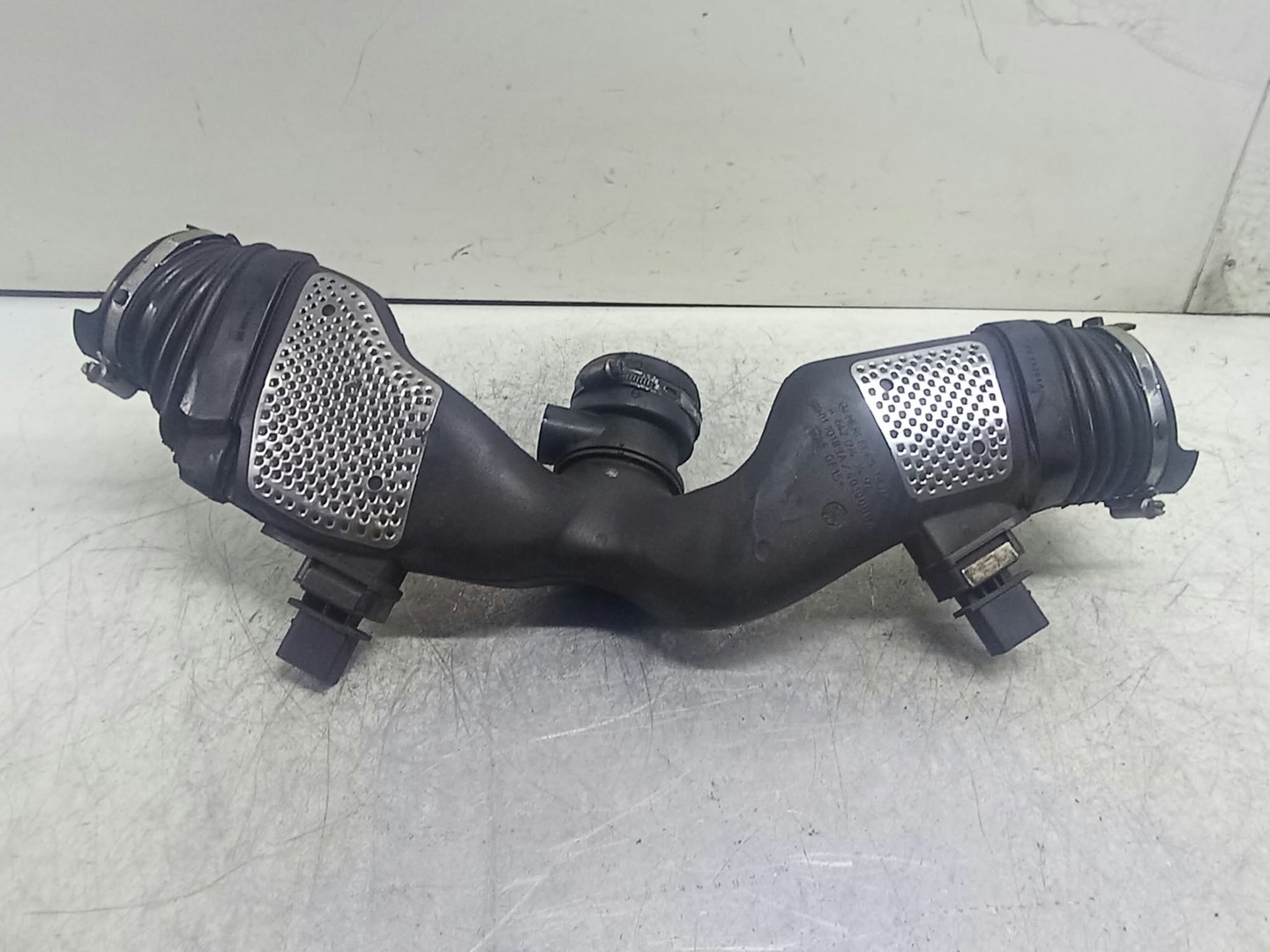 Debitmetru aer 0210186A 0110184A Mercedes Benz E-Class W211/S211 (2002 - 2006)
