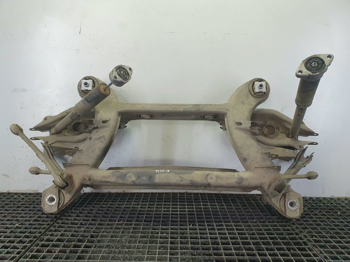 Punte spate Mercedes Benz E-Class W213 (2016 - 2020)