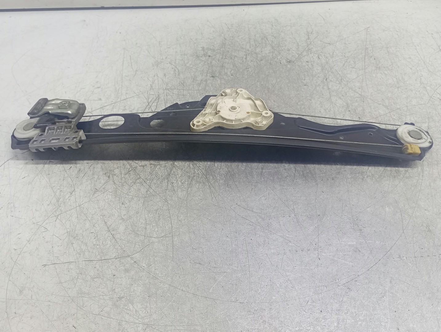 Macara geam dreapta spate A2117300246 Mercedes Benz E-Class W211/S211 (2002 - 2006)