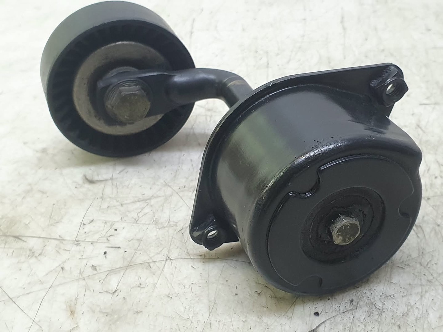 Rola intinzatoare 11287786880 BMW Seria 7 E65/E66 (facelift) (2005 - 2008)