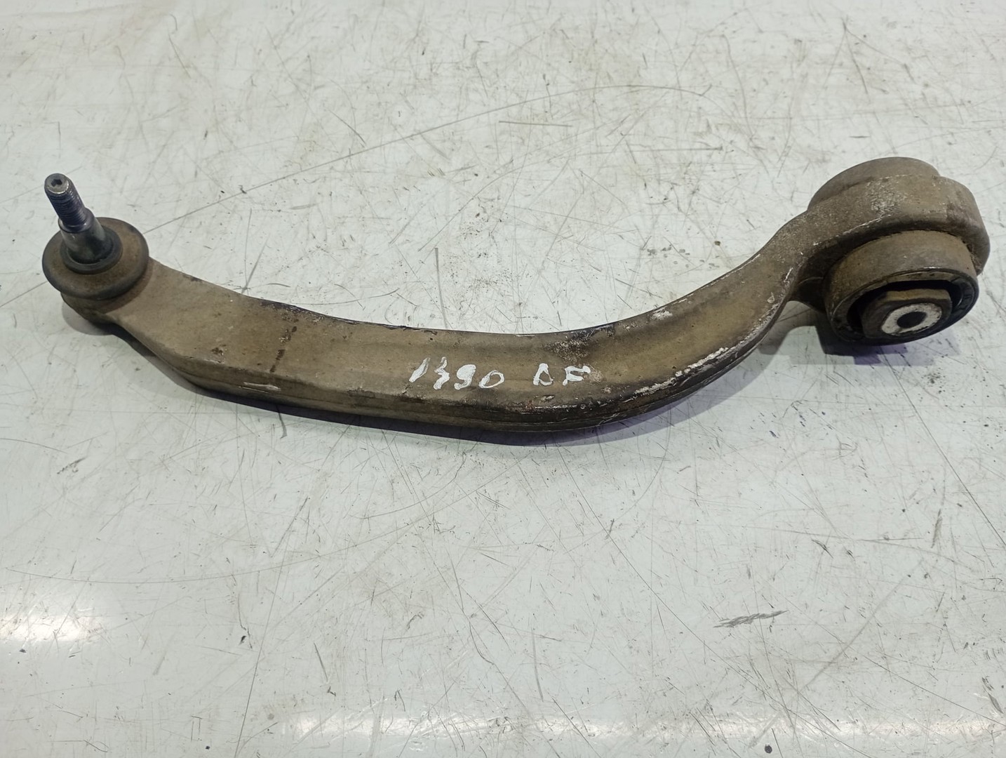 Brat suspensie dreapta fata Audi A4 B6 (2000 - 2005)