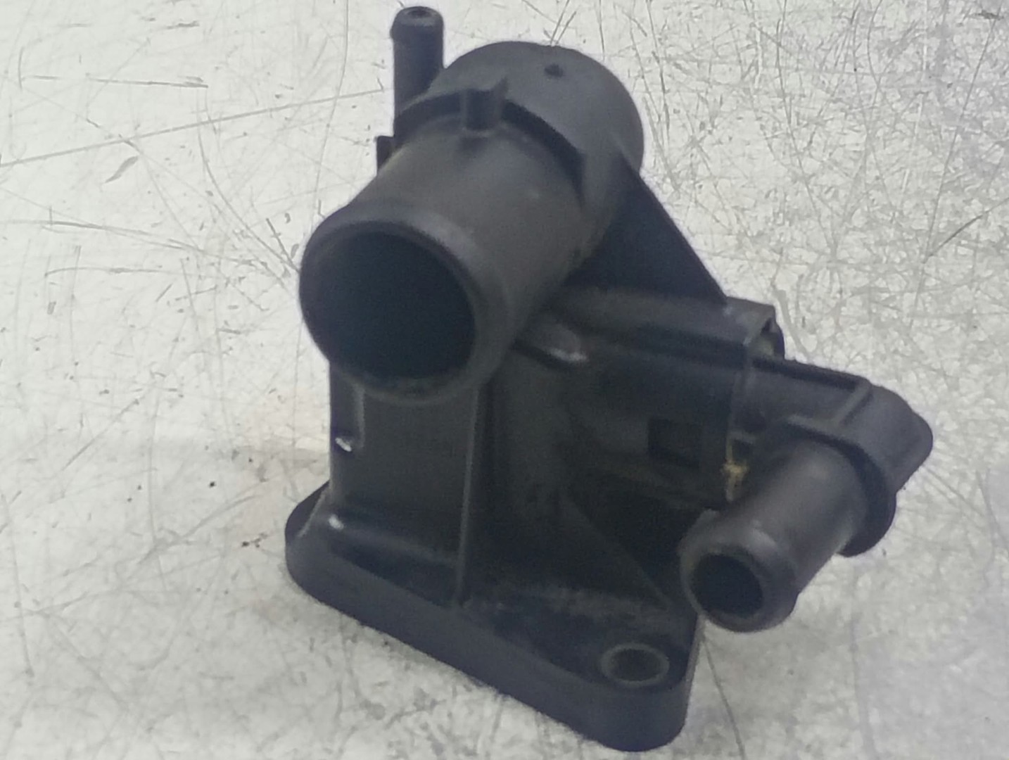 Carcasa termostat 55206391 Opel Astra J (2009 - 2012)