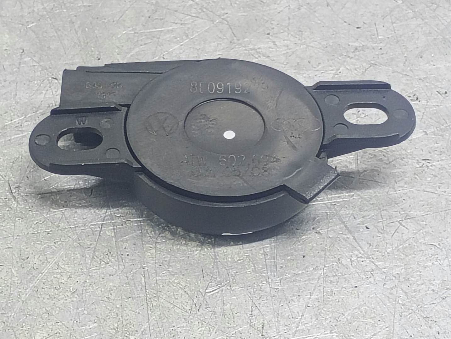 Buzzer senzori parcare 8E0919279 Audi A6 4F/C6 (facelift) (2008 - 2011)