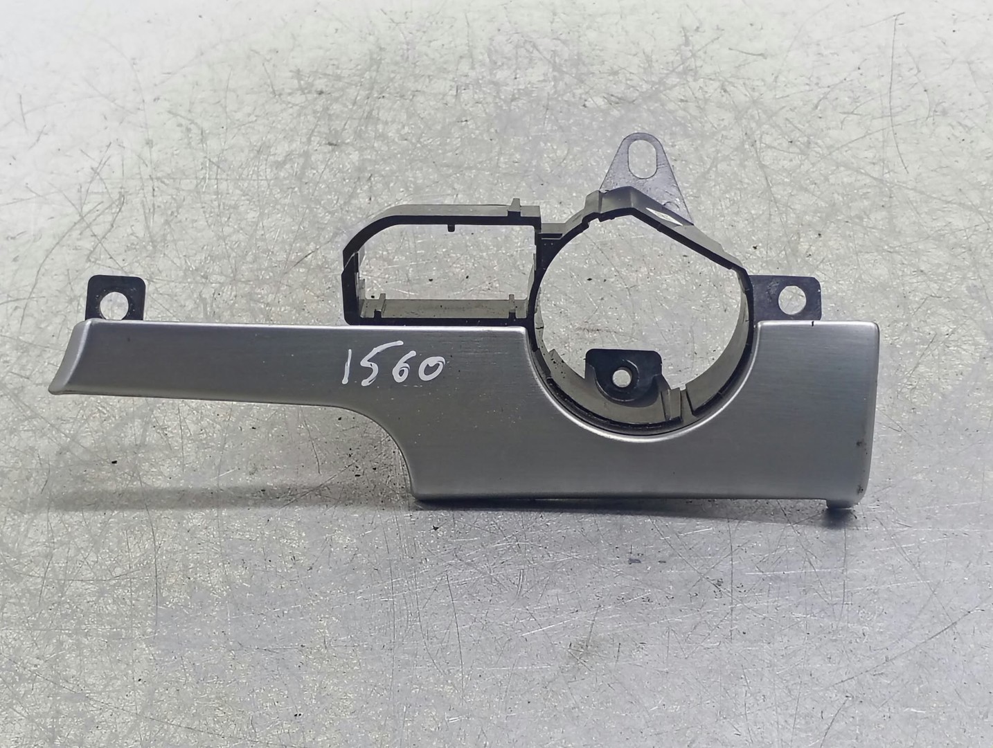 Ornament bord 8E1853189 Audi A4 B7 (2004 - 2008)