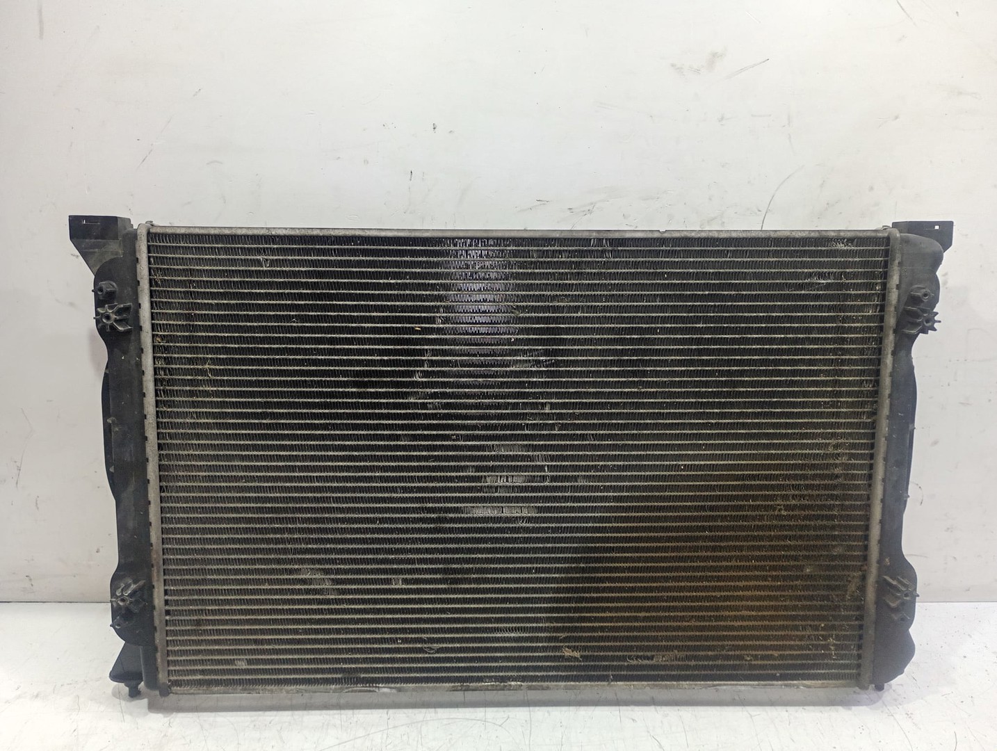 Radiator apa 8e0121251a Audi A4 B7 (2004 - 2008)