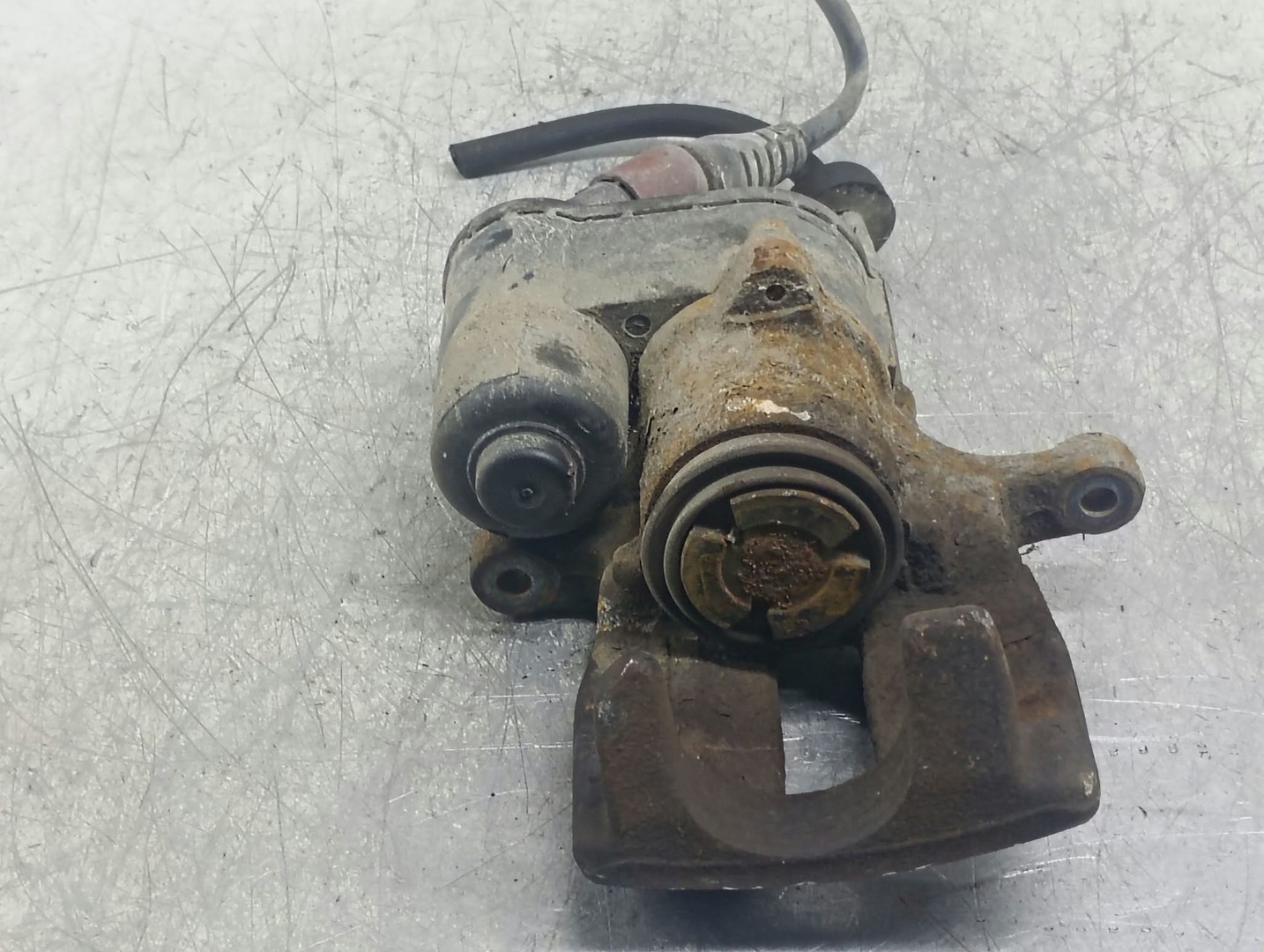 Etrier electric dreapta spate 32332082D Audi A6 4F/C6 (facelift) (2008 - 2011)