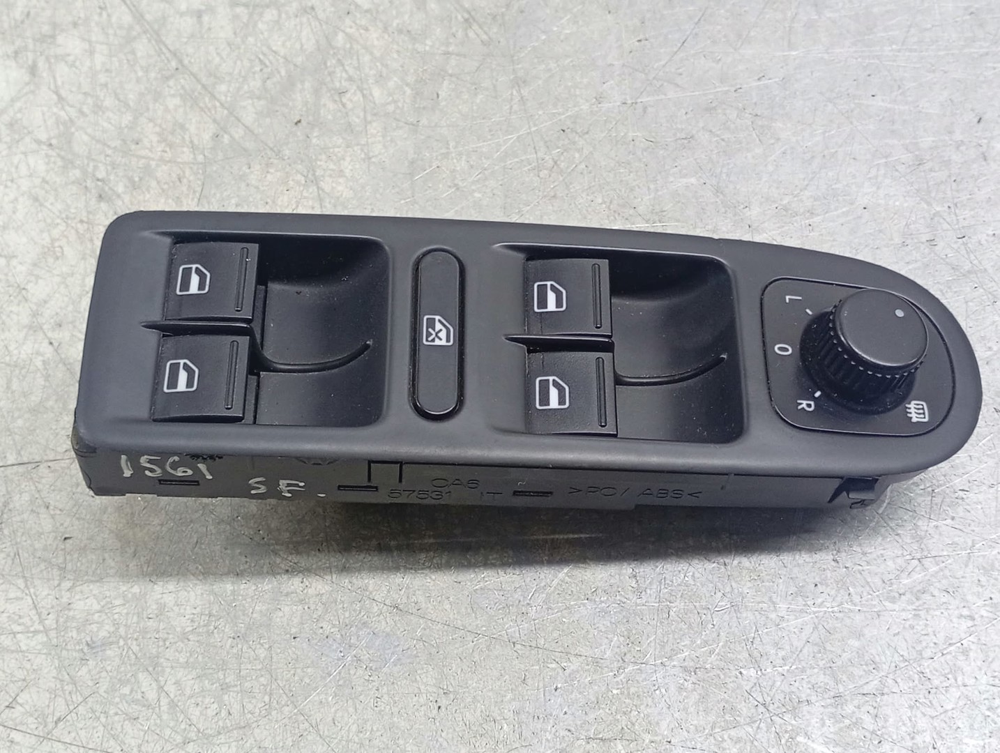 Panou comanda geamuri 5K0867255A Volkswagen Golf 6 (2008 - 2015)